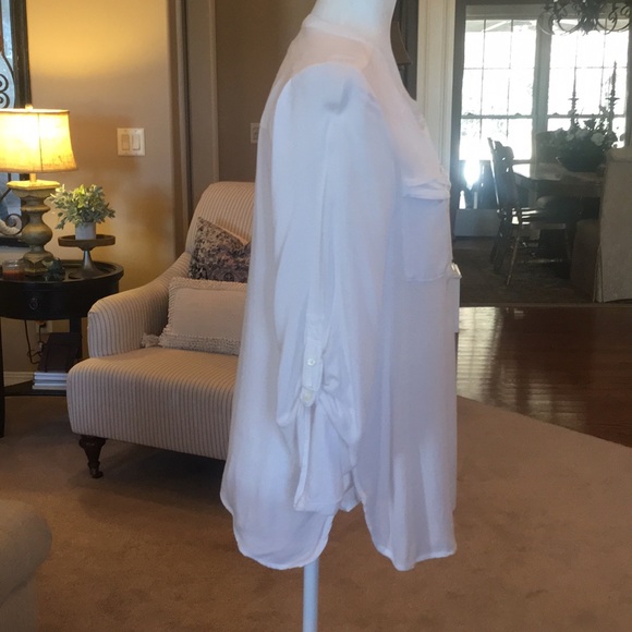 Cupio White Blouse in Medium - Picture 6 of 12